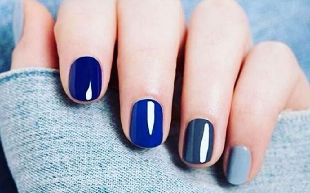 De nagellak jeans kleur trend is terug!