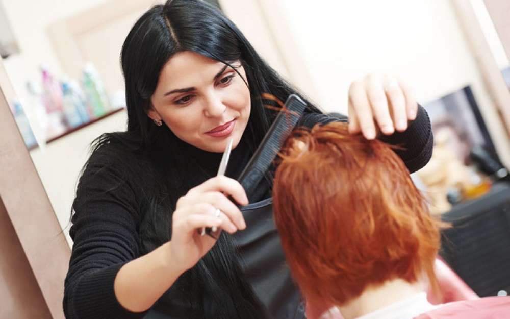 Verbazingwekkend Dingen die vrouwen met kort haar herkennen | Esthetic Health HB-84